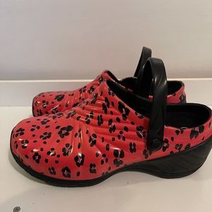 Dickies Women's ZigZag Backstrap Clog